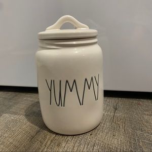 Rae Dunn - YUMMY - Container/Canister - NWT